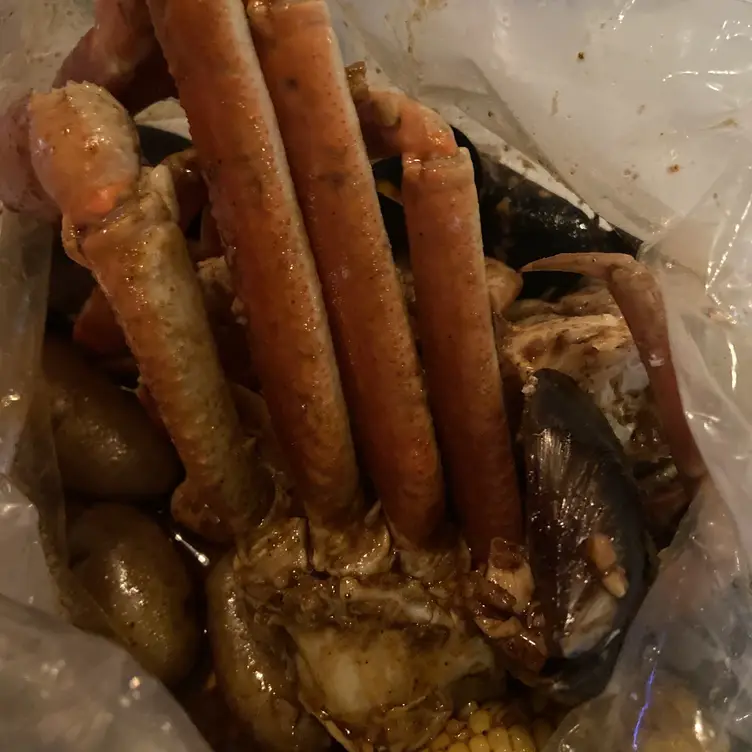 Shaking Crab - Harrison NJ, Harrison, NJ