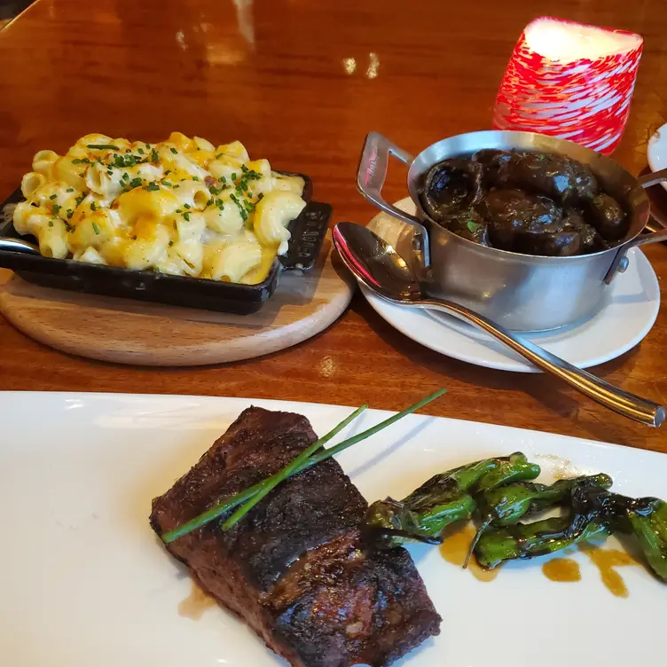 Final Cut Steak & Seafood Hollywood Casino Toledo Restaurant