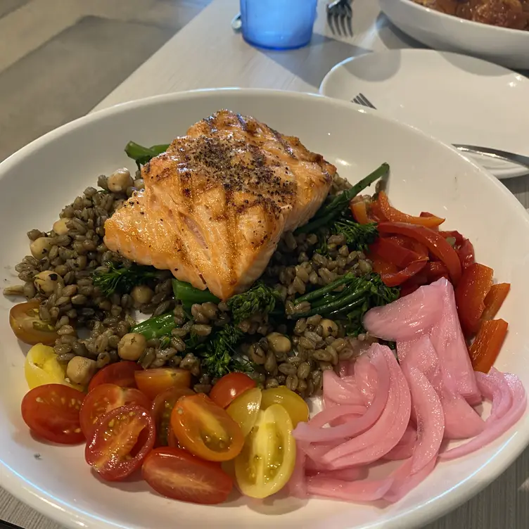 Restaurante Blue Fork Kitchen Actualizado en 2023 Reserva tu mesa ahora