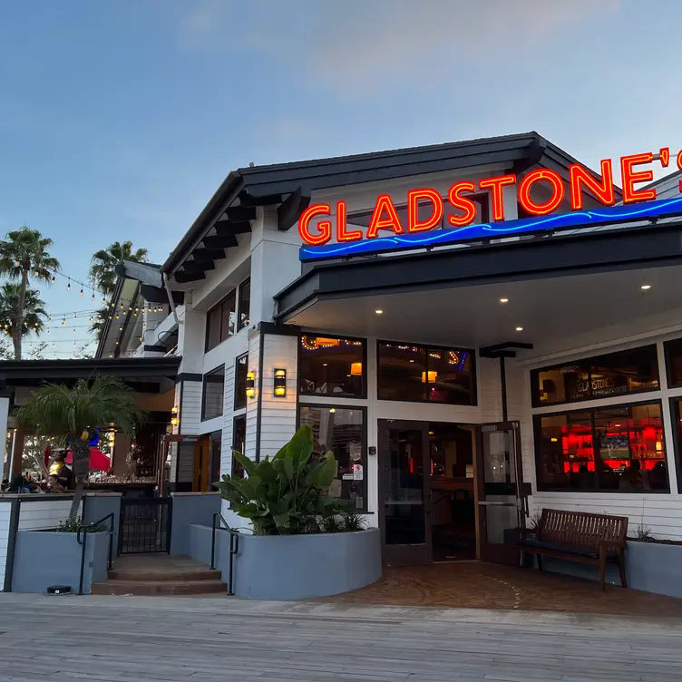 Gladstone's Long Beach, Long Beach, CA