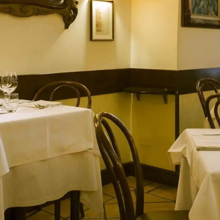 Due Ladroni, Rome, LA