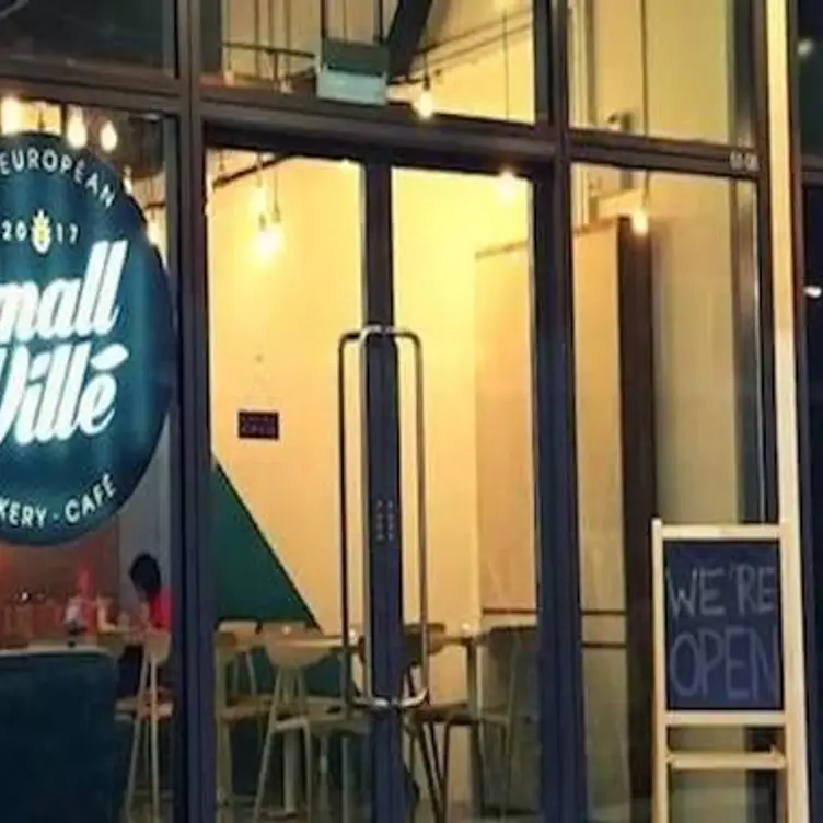 Small Ville Bakery Cafe, Singapore, 