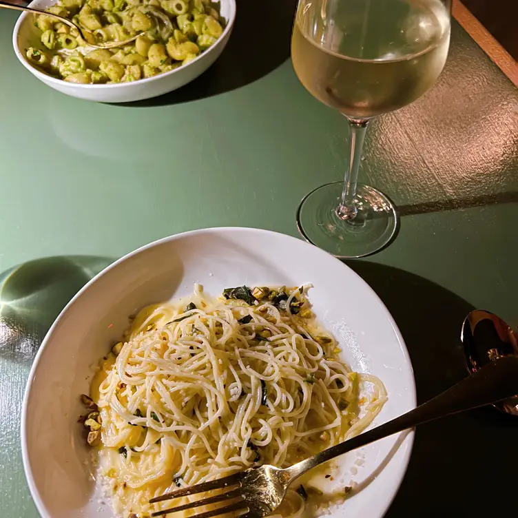 Cugine's, Stamford, CT Cugine's, Stamford, CT