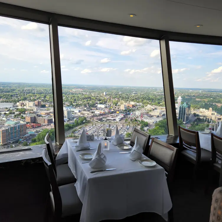 Skylon Tower Revolving Dining Room, Niagara Falls, ON