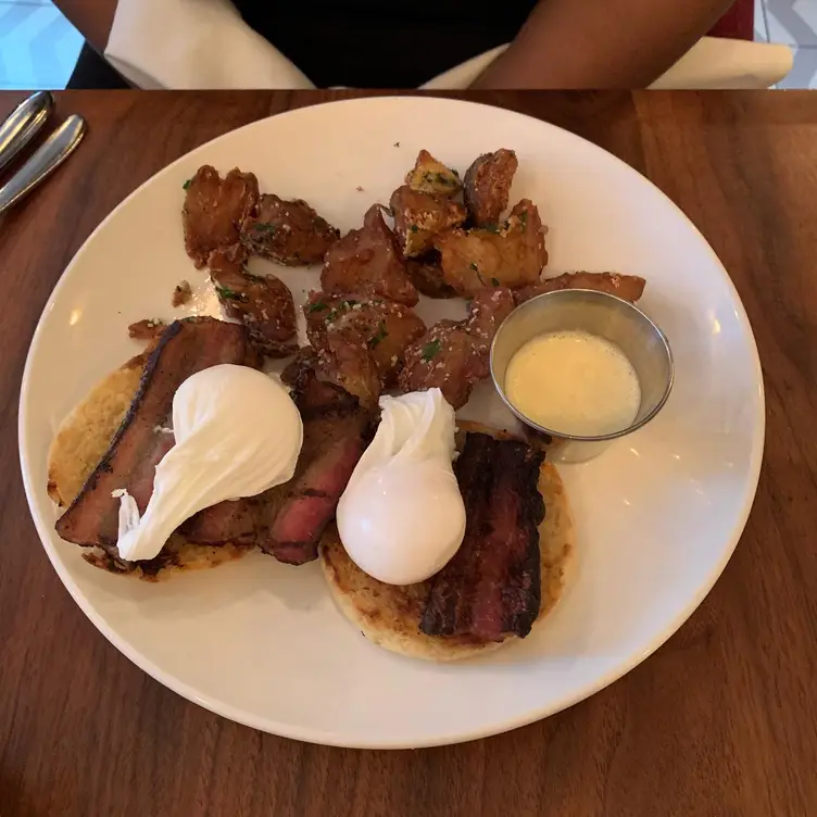 The East Pole Kitchen and Bar Restaurant New York, , NY OpenTable