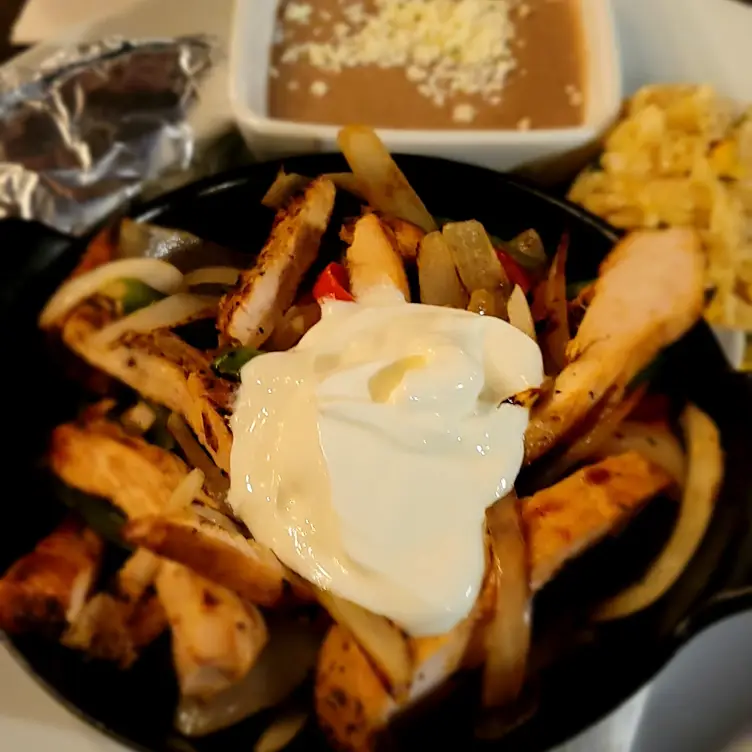 Rojo Mexican Grill St. Louis Park Restaurant St. Louis Park, MN