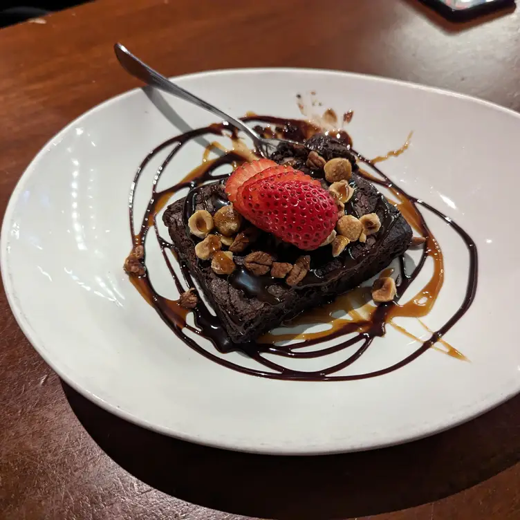 Central City Taphouse & Kitchen, Surrey, BC