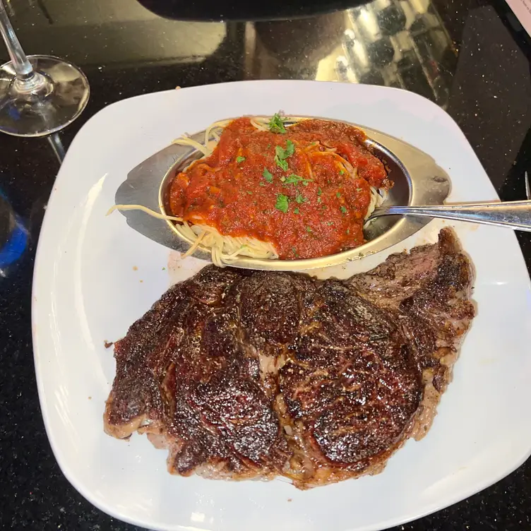 Delmonico's Italian Steakhouse Albany Restaurant Albany, NY Book