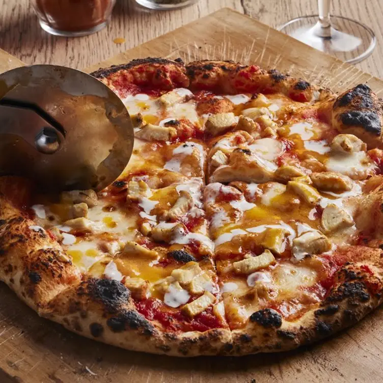Amici Pizzería, Lima, LMA