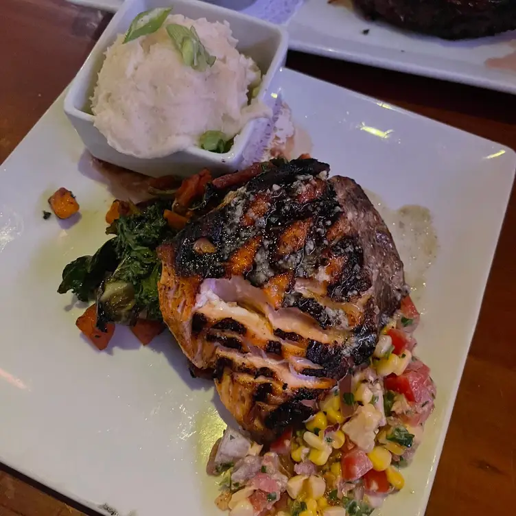 Redstone American Grill Burlington Restaurant Burlington, , MA