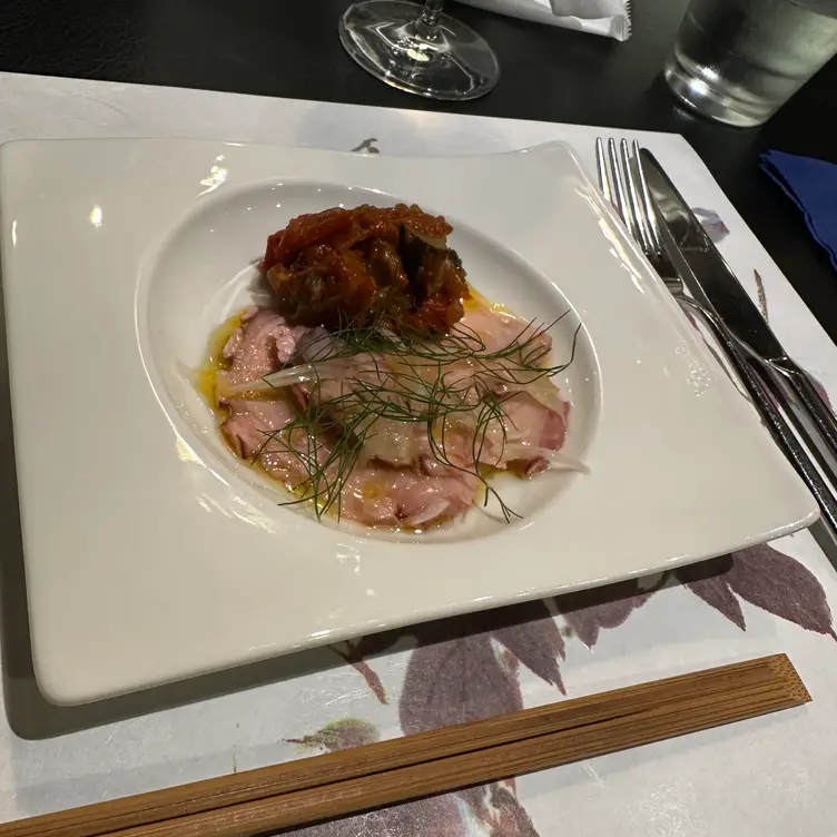 黒毛WAGYU RESTAURANT HACHI ハチ  Tokyo