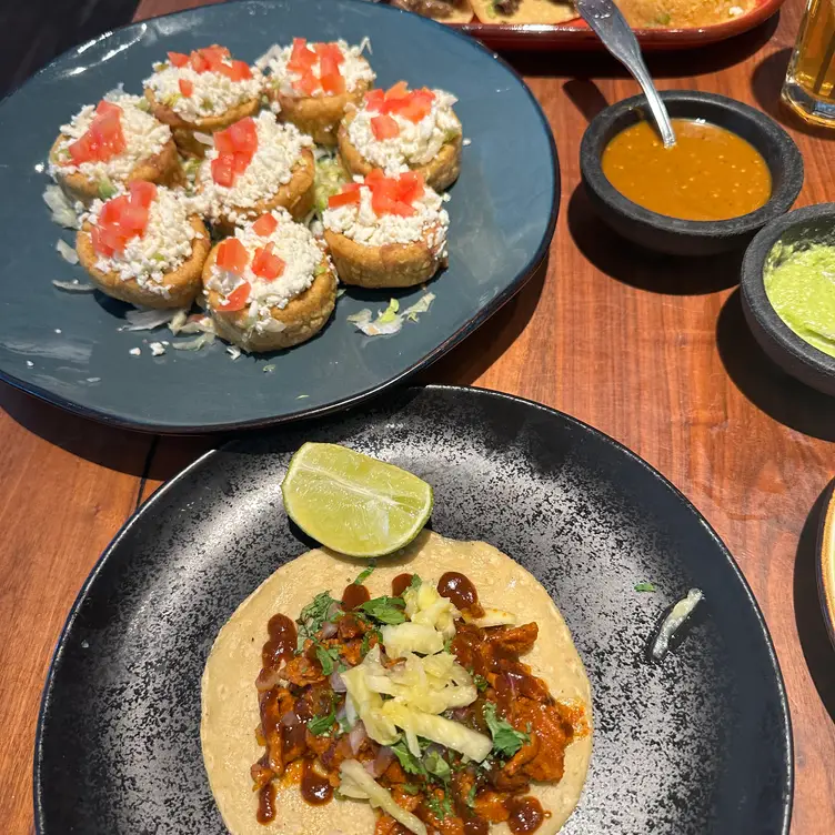 Frida Mexican Cuisine - Beverly Hills, Beverly Hills, CA
