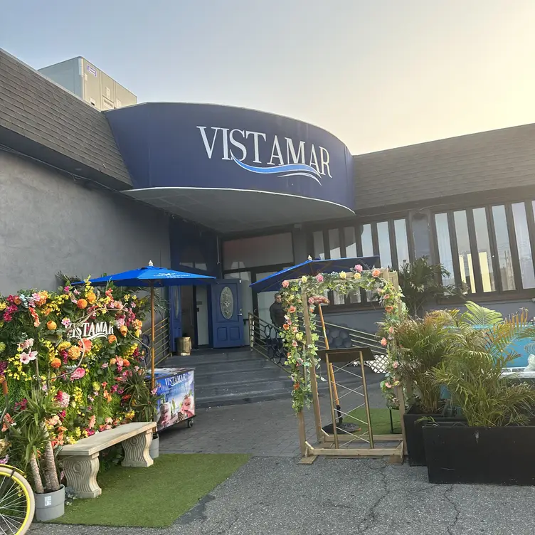 Vistamar Restaurant & Lounge, Bronx, NY