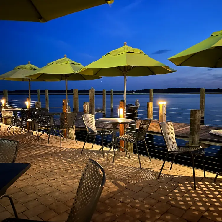 Bridges Restaurant - MD, Grasonville, MD Bridges Restaurant - MD, Grasonville, MD