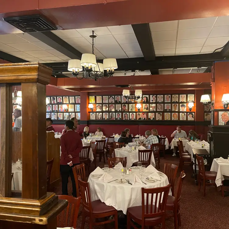 Sardi's, New York, NY Sardi's, New York, NY