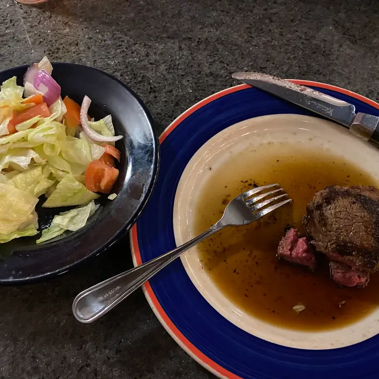 Doe's Eat Place in Margaritaville Resort Biloxi Restaurant Biloxi, MS