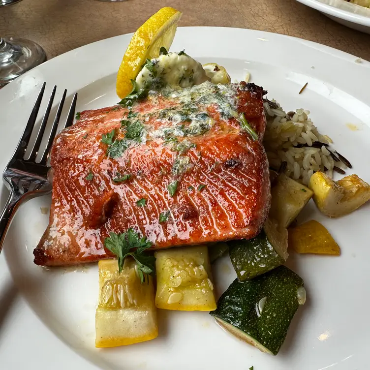 Two Rivers Copper Princess Wilderness Lodge Restaurant Copper