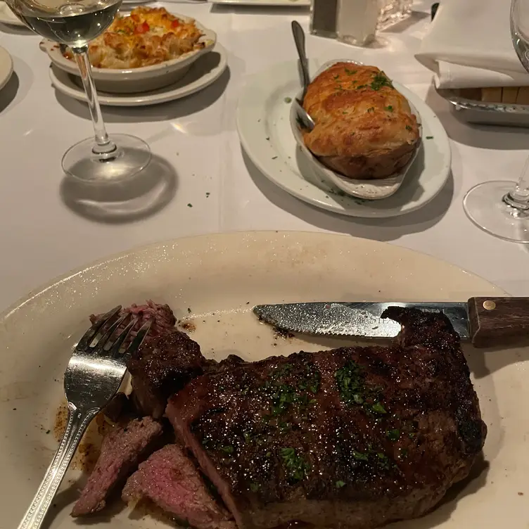 Folk's Folly Prime Steak House, Memphis, TN Folk's Folly Prime Steak House, Memphis, TN