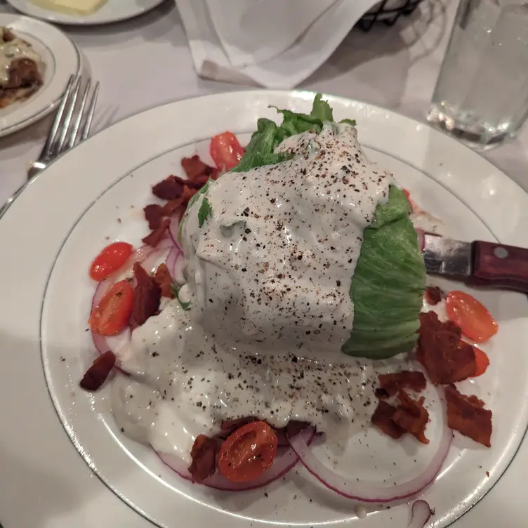 Crane's Tavern Steakhouse & Seafood Restaurant Hilton Head Island, SC