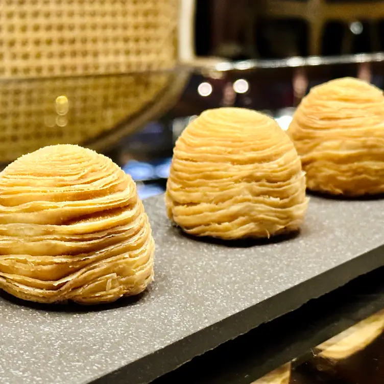 le-palais-restaurant-taipei-city-tpe-book-on-opentable
