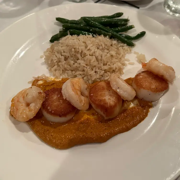 Crane's Tavern Steakhouse & Seafood Restaurant Hilton Head Island, SC