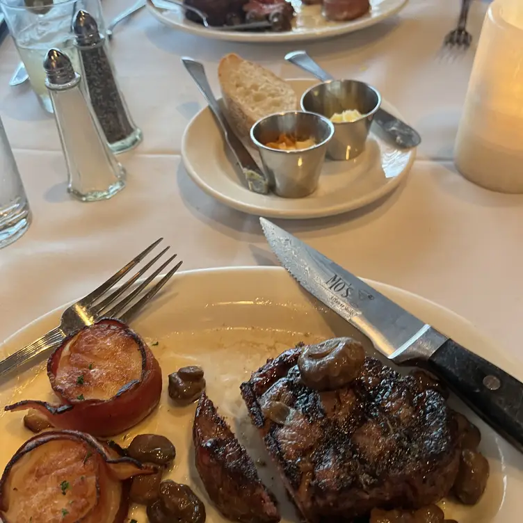Mo's A Place for Steaks - Milwaukee, Milwaukee, WI Mo's A Place for Steaks - Milwaukee, Milwaukee, WI