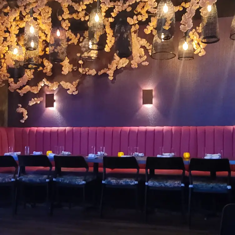 Wilson Hardware Kitchen & Bar Restaurant Arlington, , VA OpenTable