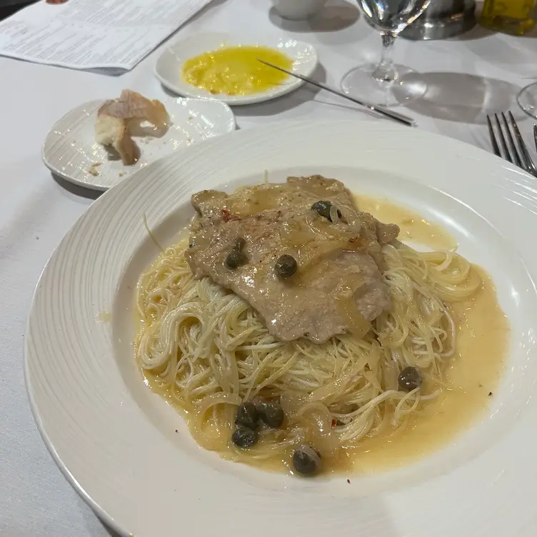 Roberto's Ristorante & Pizzeria Restaurant Elmhurst, , IL OpenTable