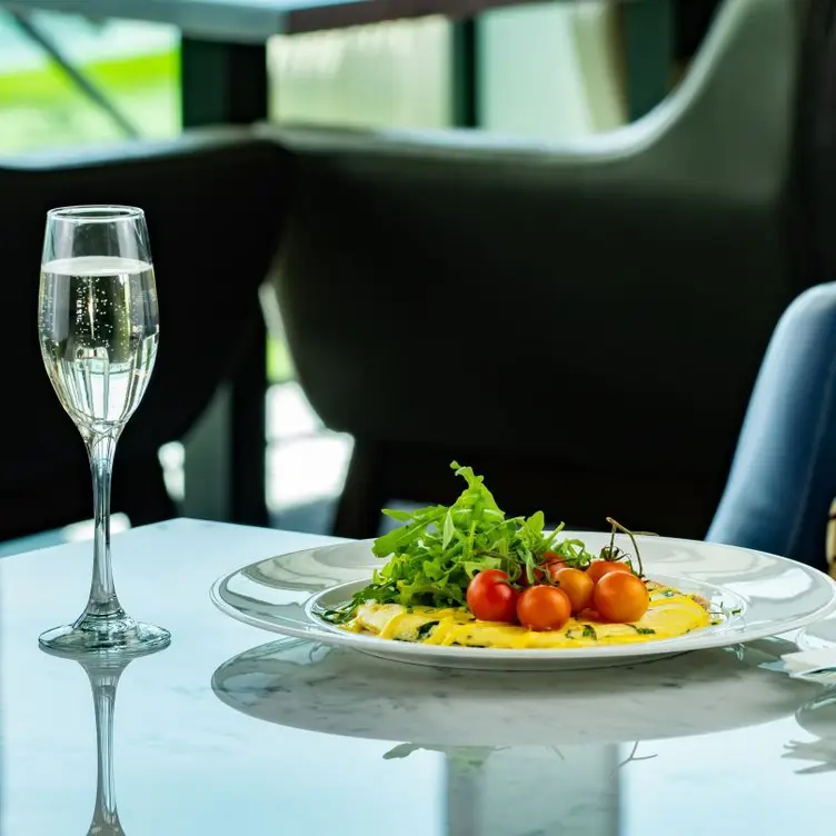 Bottomless Brunch - Sky Lounge at Doubletree by Hilton Leeds, Leeds, West Yorkshire