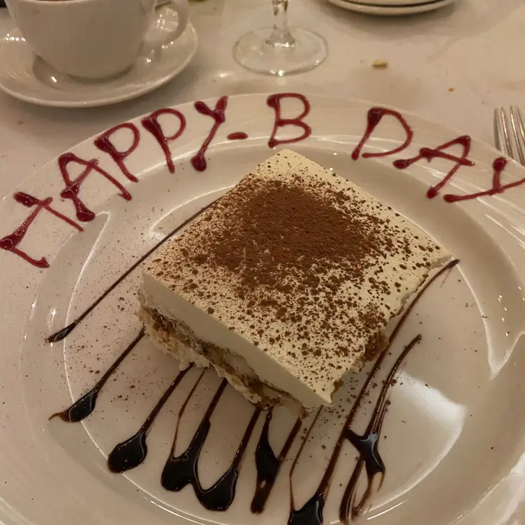 Roberto's Ristorante & Pizzeria Restaurant Elmhurst, , IL OpenTable