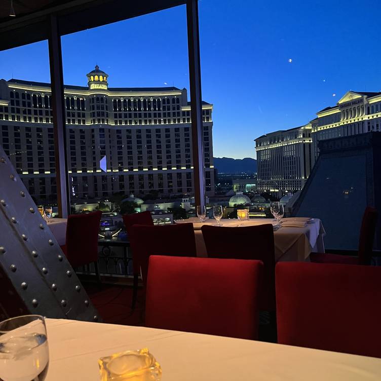 Paris Las Vegas Hotel & Casino - Guest Reservations