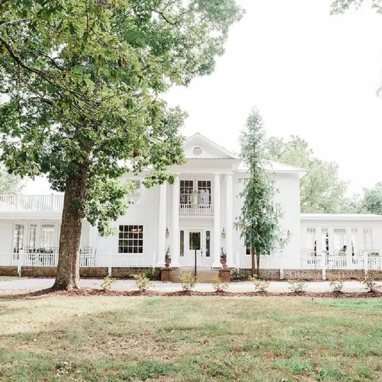 The White House on Washington, Mebane, NC