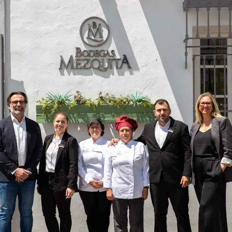 Bodegas Mezquita Cruz del Rastro AN Córdoba