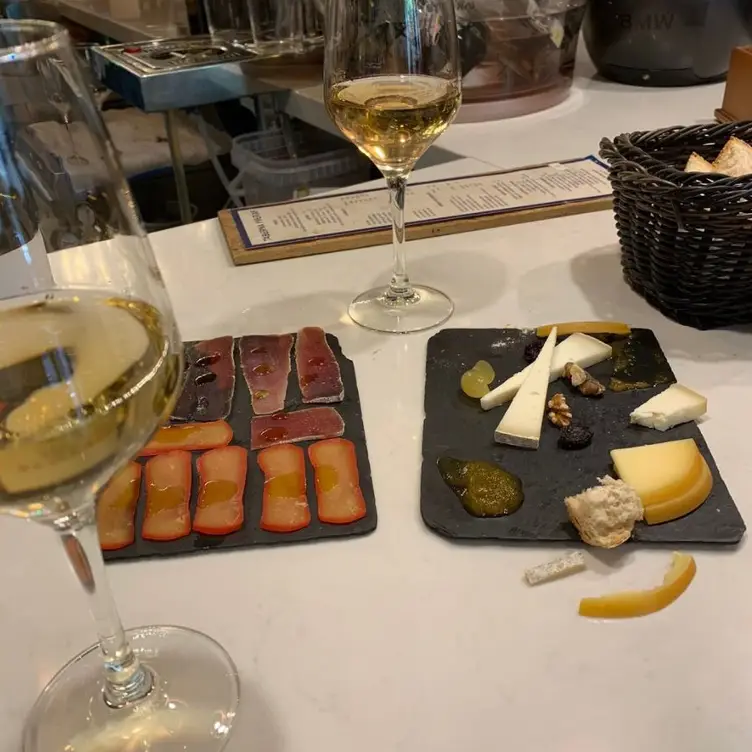 Taberna Averías, Madrid, 