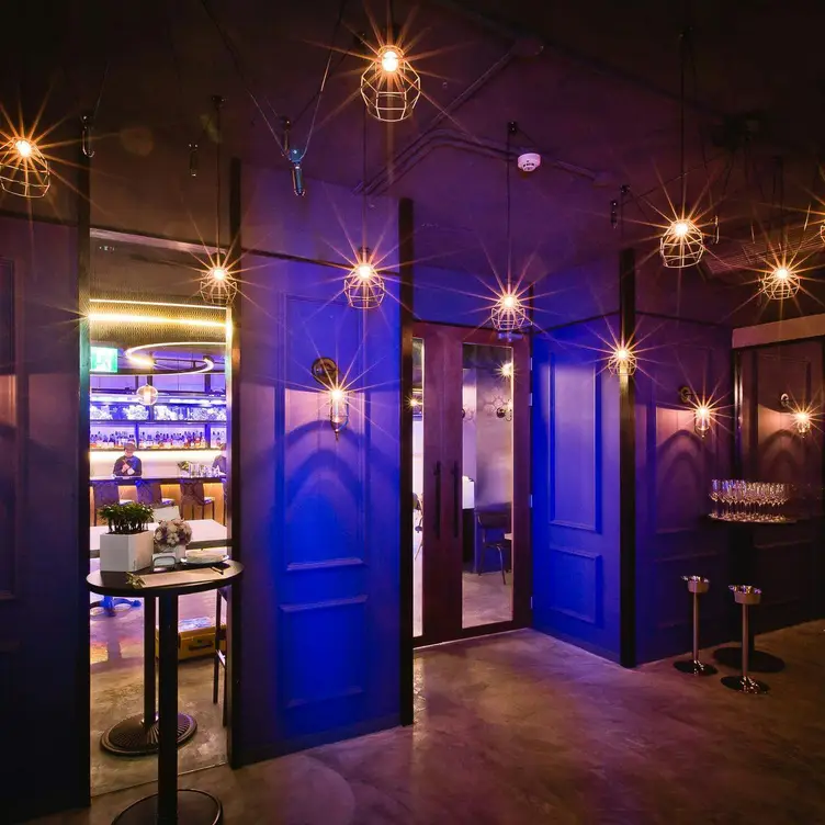 Nep. Lounge bar, Taipei City, TPE