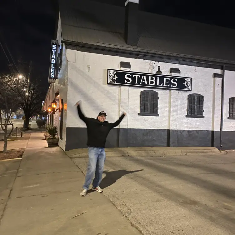 Stables Steakhouse，INTerre Haute