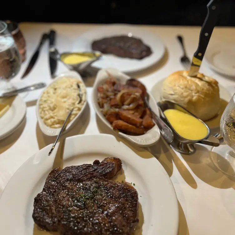 Mark's Prime Steakhouse and Seafood - Gainesville, Gainesville, FL
