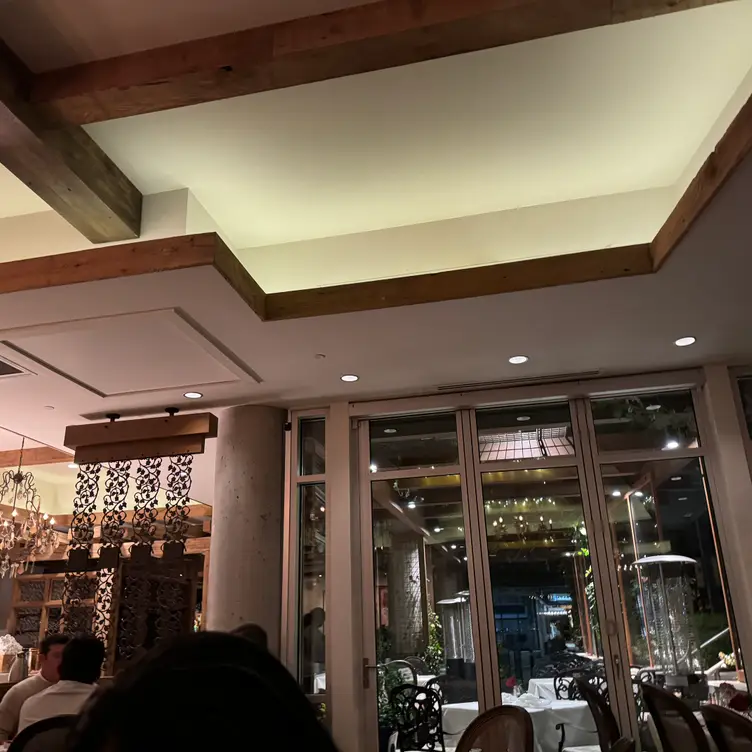 Carmine's - Bellevue, Bellevue, WA