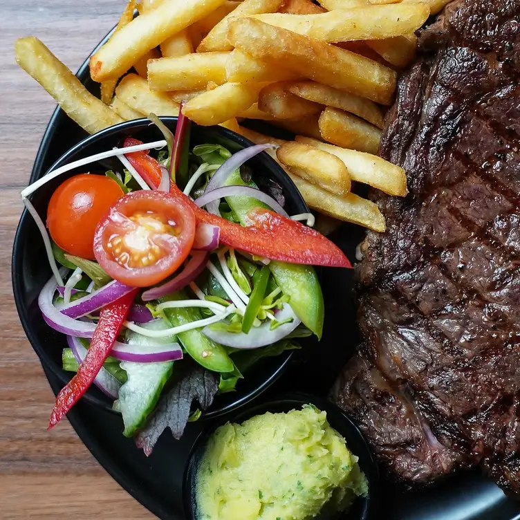 Restaurante Iron River Bar & Grill Frankston Frankston, AUVIC