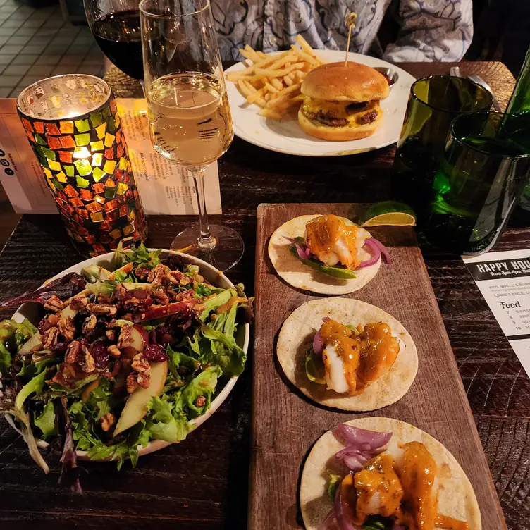 Louie's Wine Dive Des Moines Restaurant Des Moines, IA OpenTable