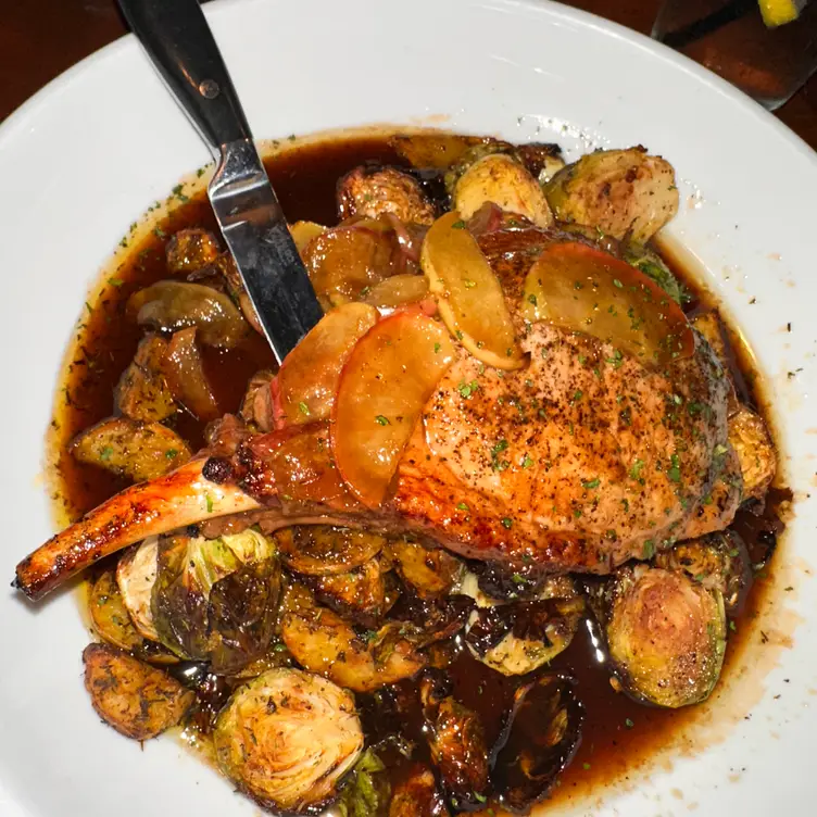 Village Martini & Wine Bar Restaurant Chagrin Falls, OH OpenTable