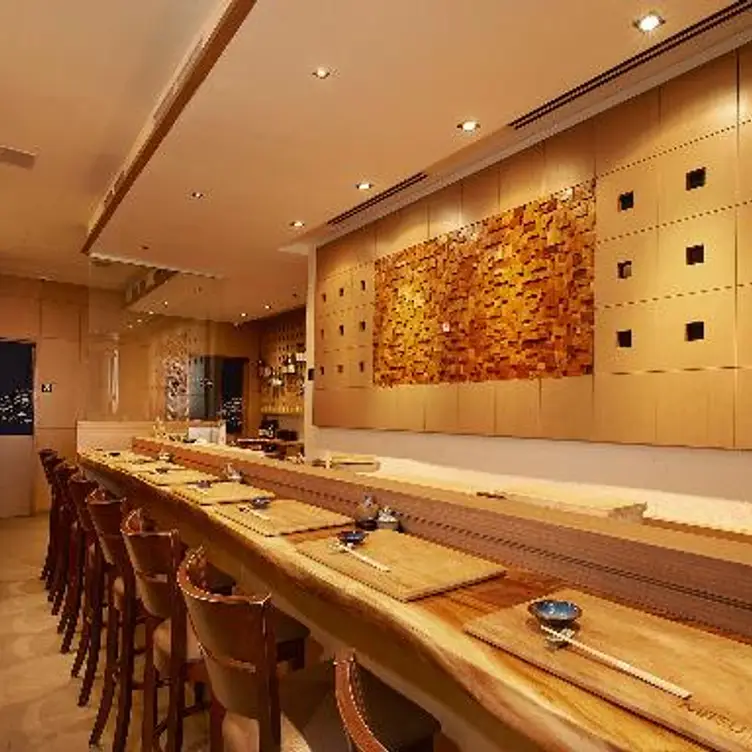 Mitsu Sushi Bar, Singapore, 