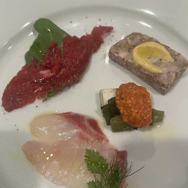 ダ オルモ​ レストラン - Tokyo, 13 | OpenTable