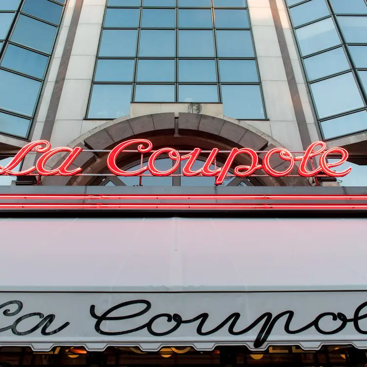 La Coupole, Paris, IL