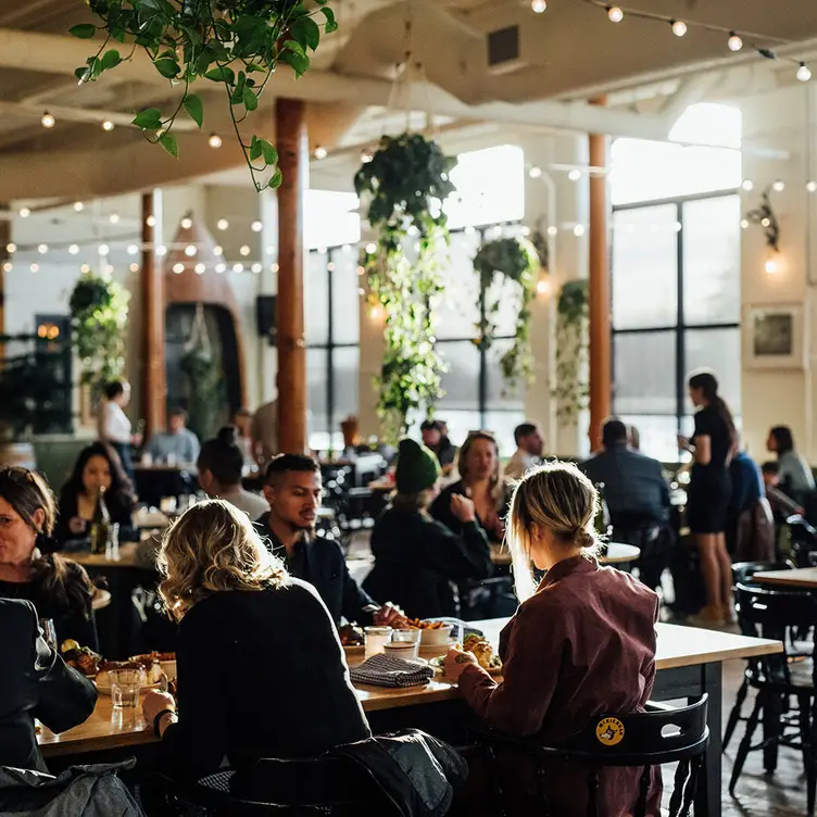 McKiernan Rôtisserie, Montréal, QC