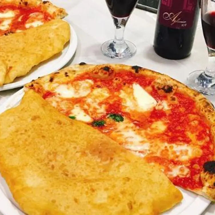 Pizzeria Da Pasqualino, Naples, CM