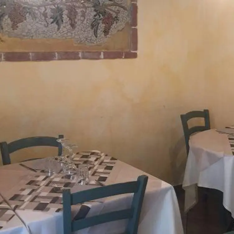 Osteria Tri Pataca, Roversano, EM