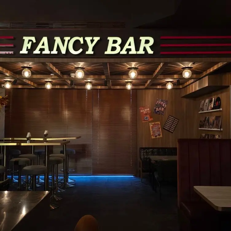 Fancy Bar, Taipei City, 