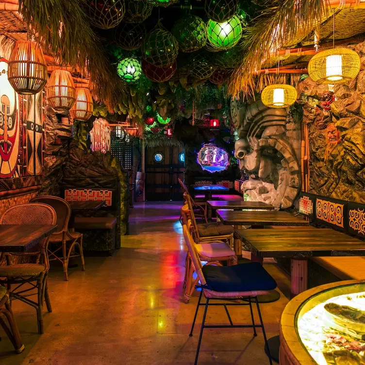 Tiki Tatsu-ya, Austin, TX