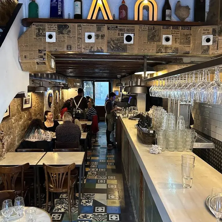 Restaurante Tantarantana, Barcelona, Barcelona